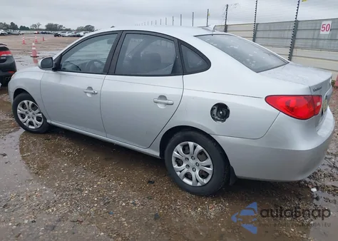 2010 Hyundai Elantra Gls z USA, uszkodzony, nr VIN KMHDU4AD9AU898456